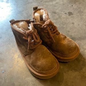 Ugh toddler boys boot size 11